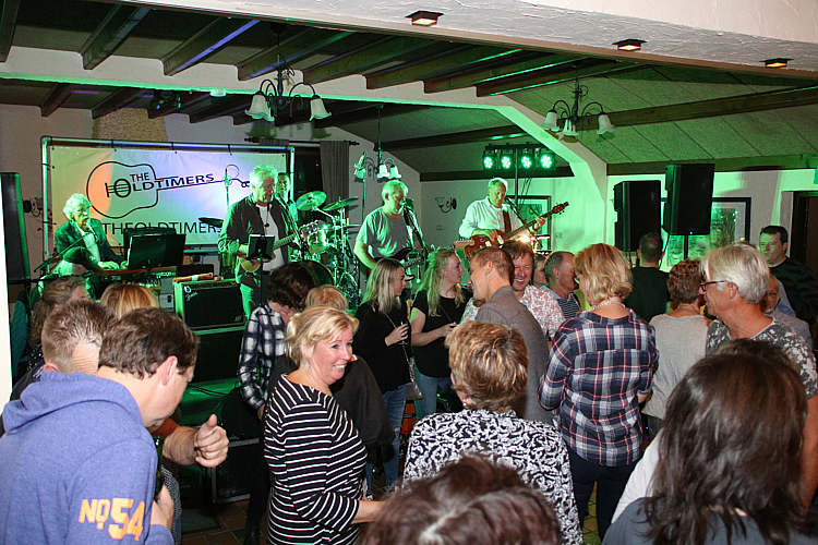 Muzikaal 60 & 70's feest door de SDWA met The Oldtimers_72